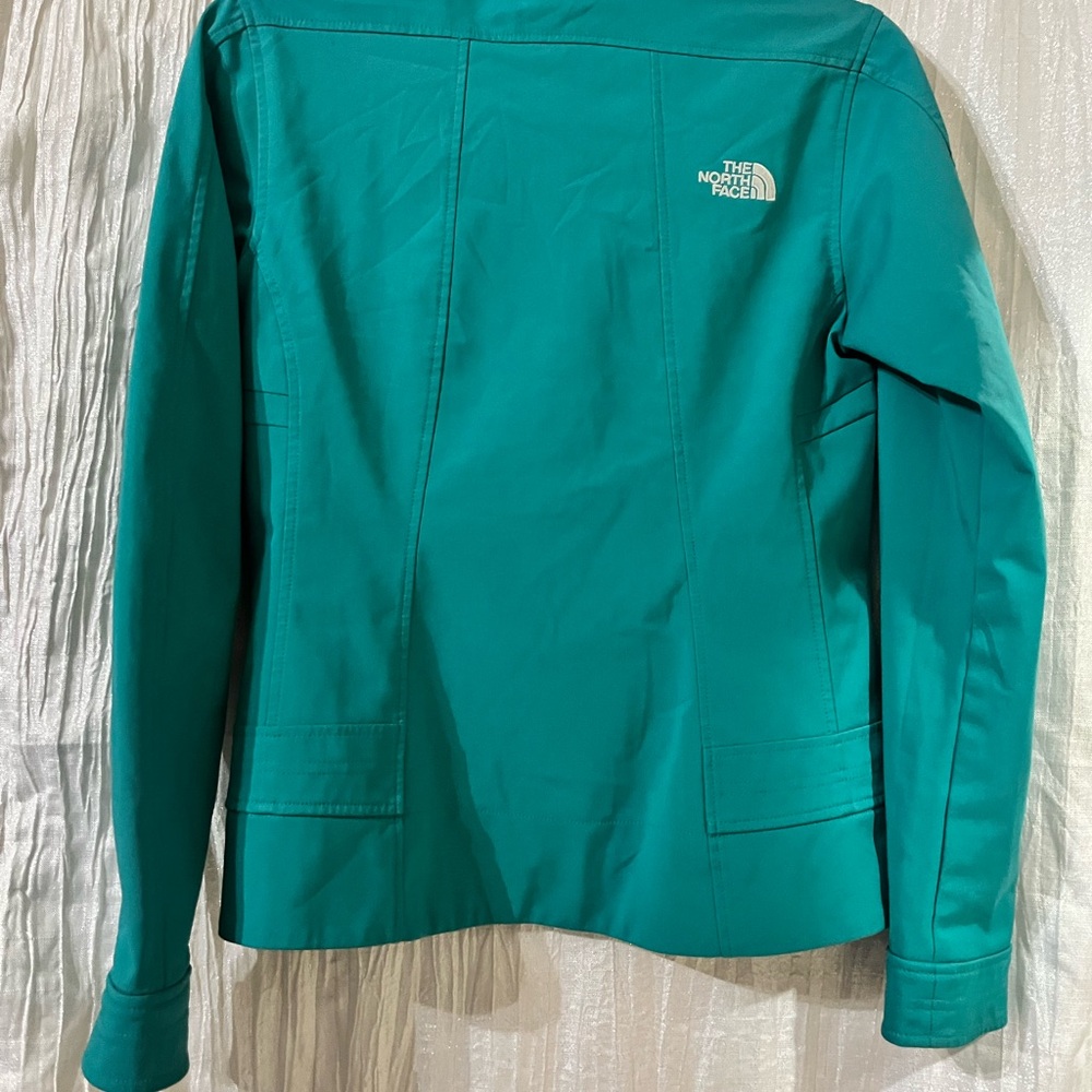 The North Face jacket - Picture 2 of 2